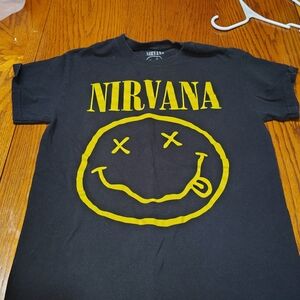 NIRVANA T Shirt Sz S 2021 Black Smiley Face Crew T-shirt